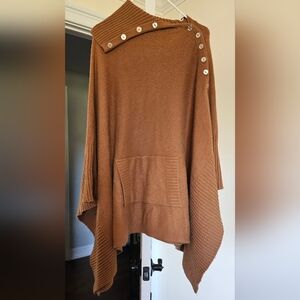 LOVE STITCH CAMEL PONCHO
